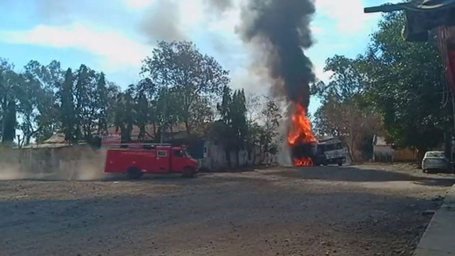 truck catched fire