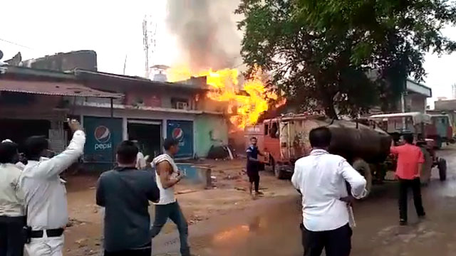 chhatarpur fire accident