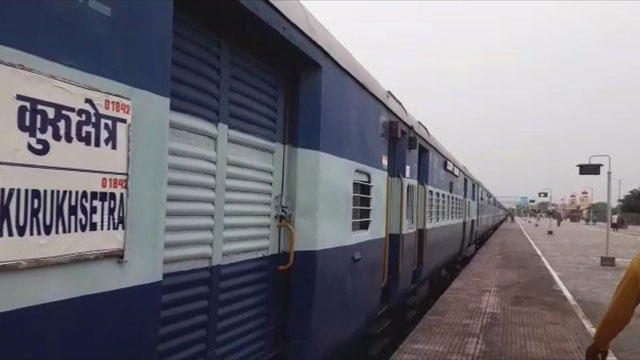 khajuraho kurukshetra express train