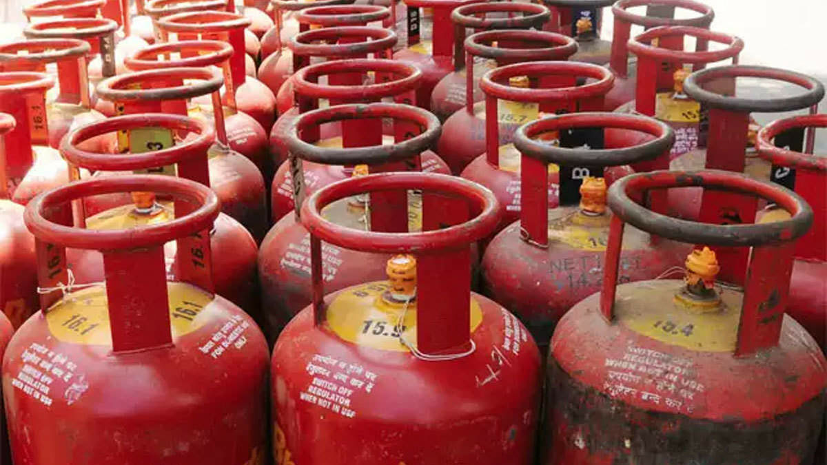 LPG Cylinder Price Hike : Domestic Gas Cylinder Price Increased, Reached Rs 1000