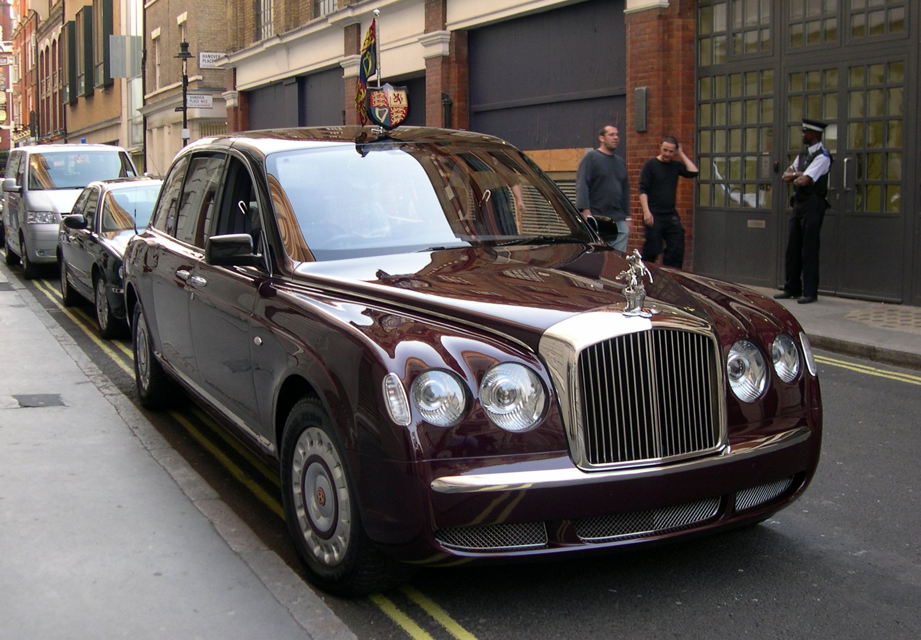 Bentley State Limousine | Queen Elizabeth