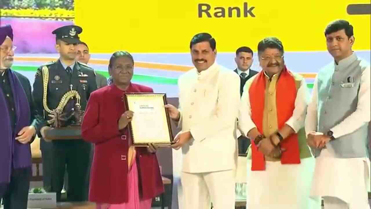 Swachh Survekshan Awards 2023 Indore, Surat cleanest cities in India