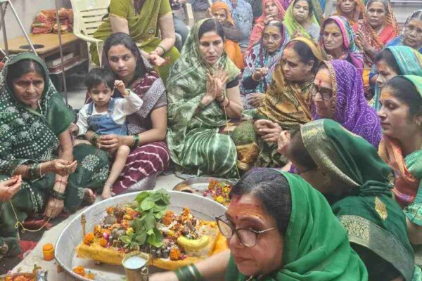 Ragini Mishra Vidisha Shri Hari vradh ashram vidisha